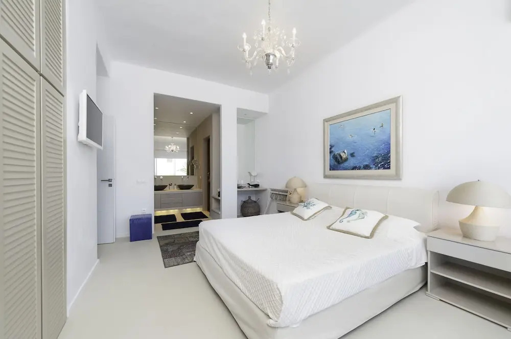 Seawest Villa