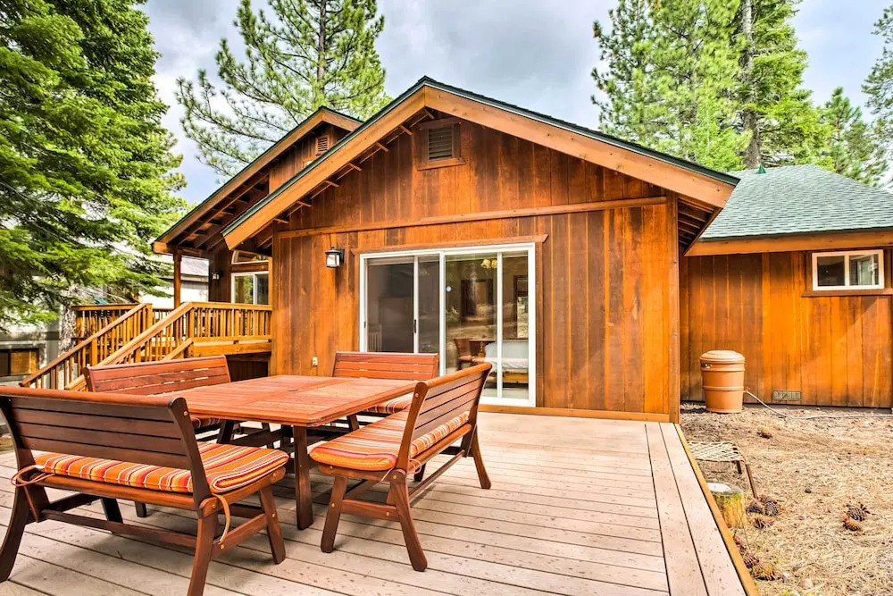 Hot Tub Access, Near Skiing: Tahoe Donner Cabin