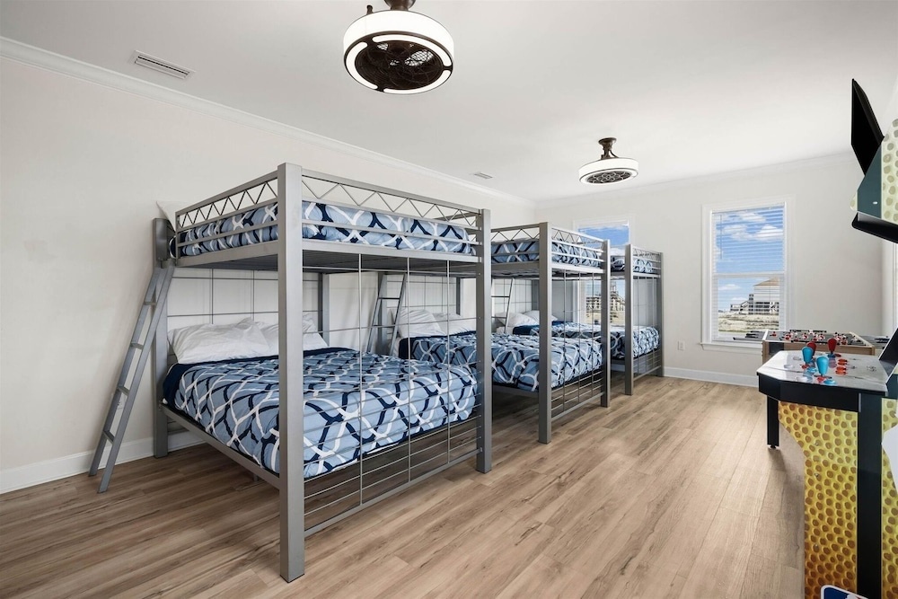 Seas The Day - 2830 Bienville Blvd 5 Bedroom Home