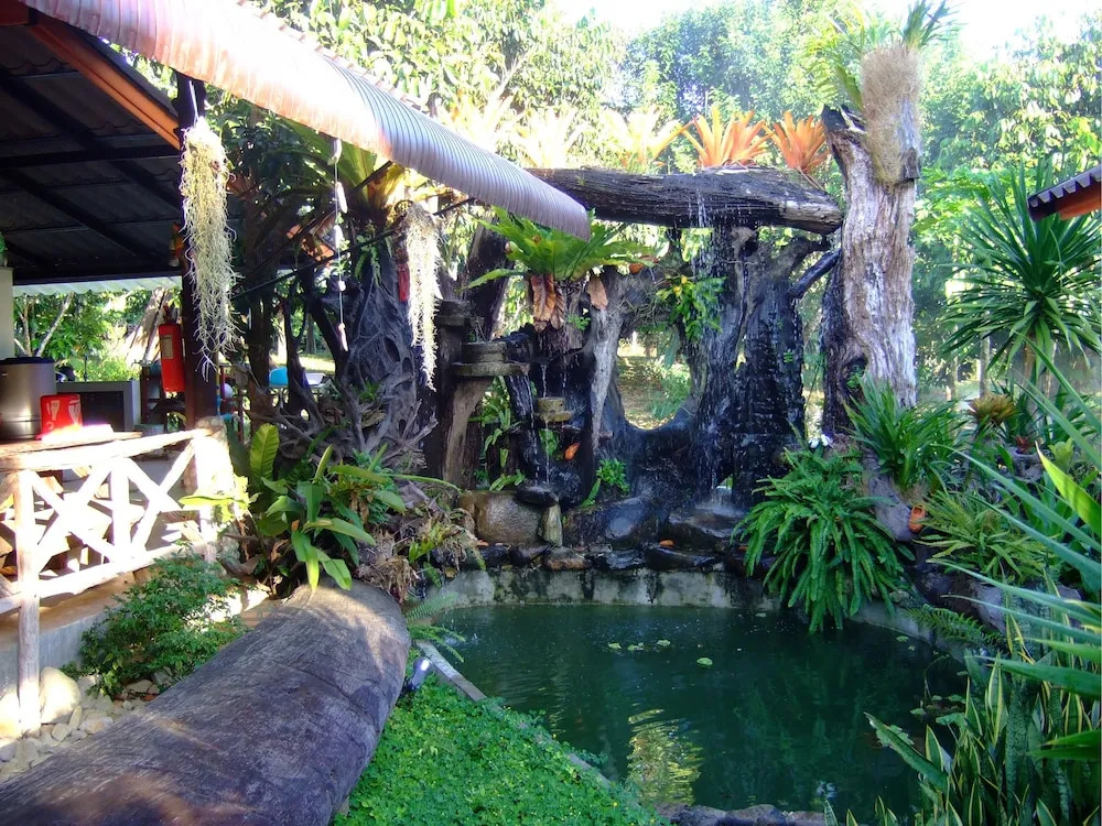 Honey Home Resort