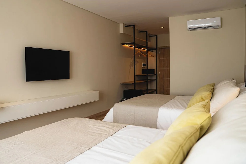 Howard Johnson Hotel, Spa & Convention Center Bahia Blanca