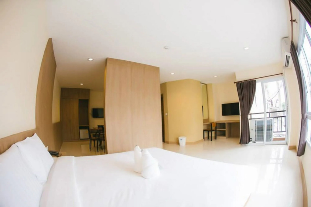 OMG Hotel