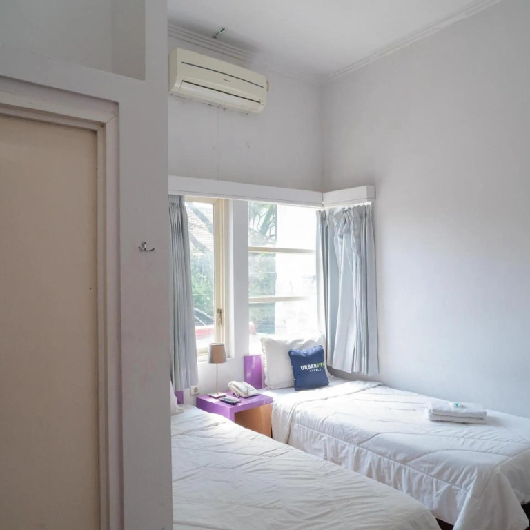 Urbanview Hotel FiFFa Kauman Malang