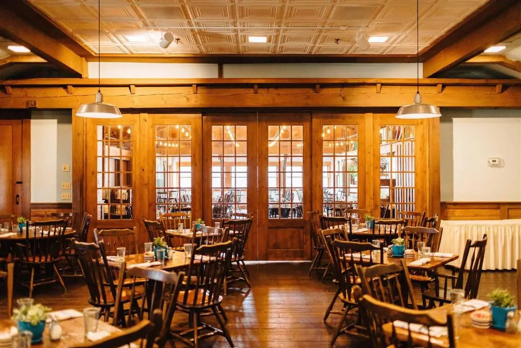 Brown County Inn