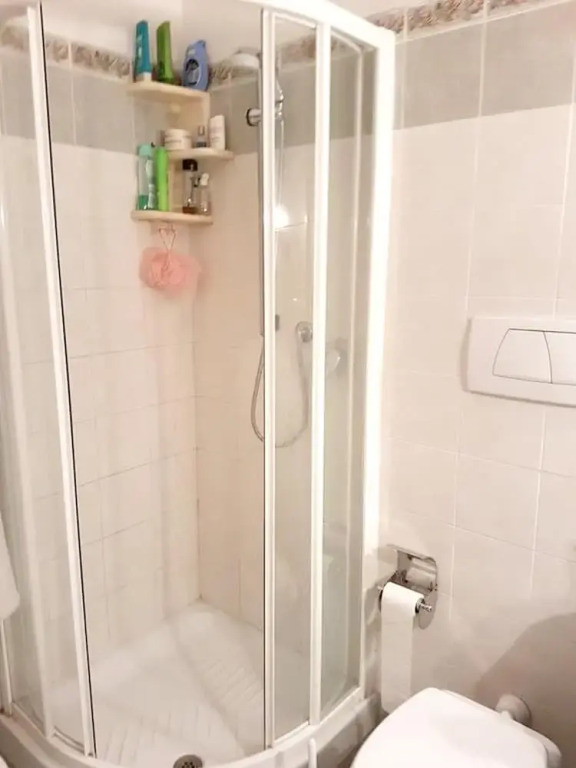 Apartment With 2 Bedrooms in Napoli, With Wifi Near the Beach