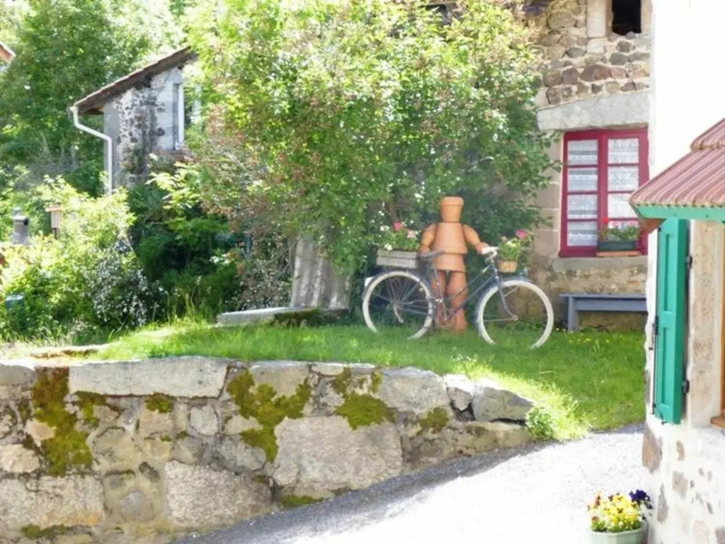 Gite Allègre, 3 pièces, 5 personnes - FR-1-582-154