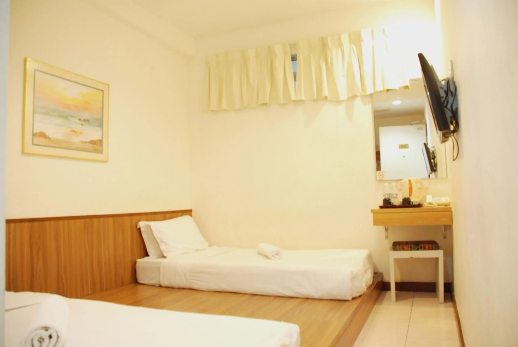 Promenade Service Apartment