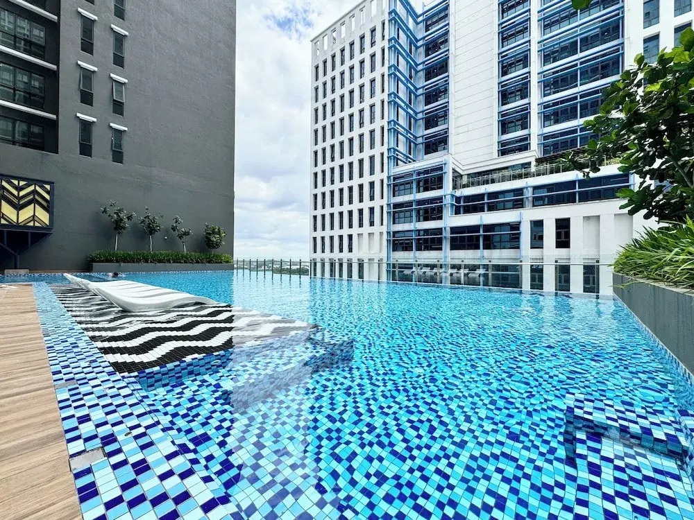 Alinea Suites
