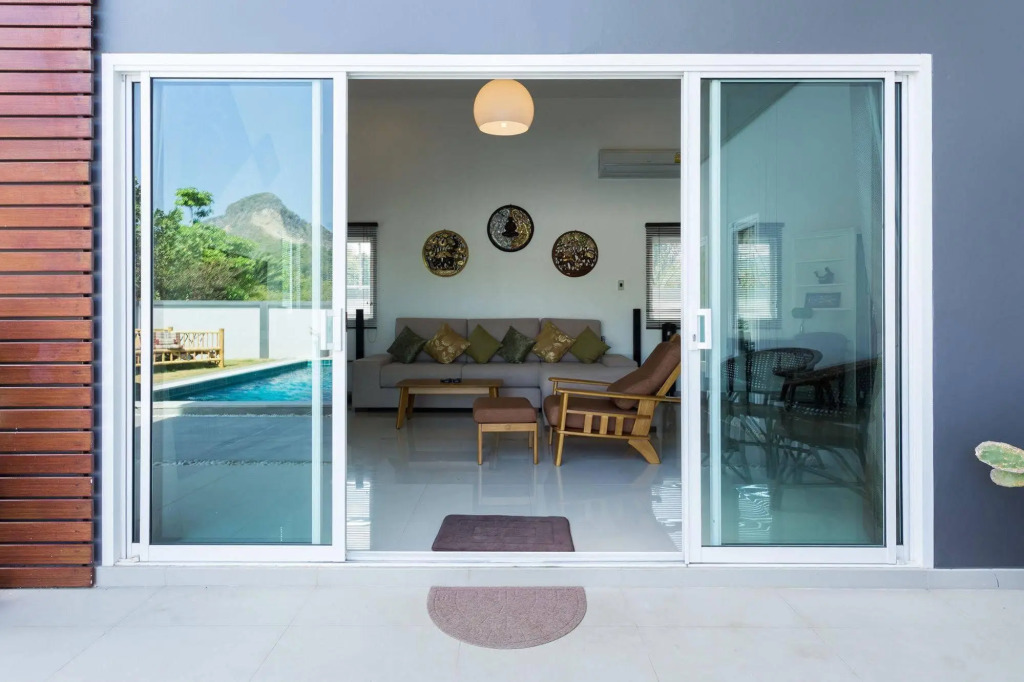 Elephas Villa
