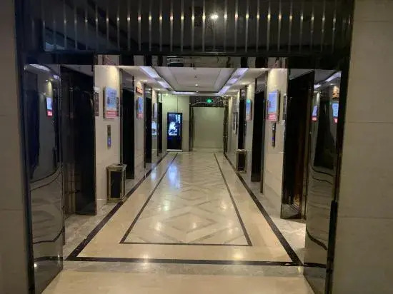 Yushe Apartment (Chongqing Ranjiaba Longhu Yuanzhu Branch)