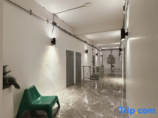 Sriintra Hotel