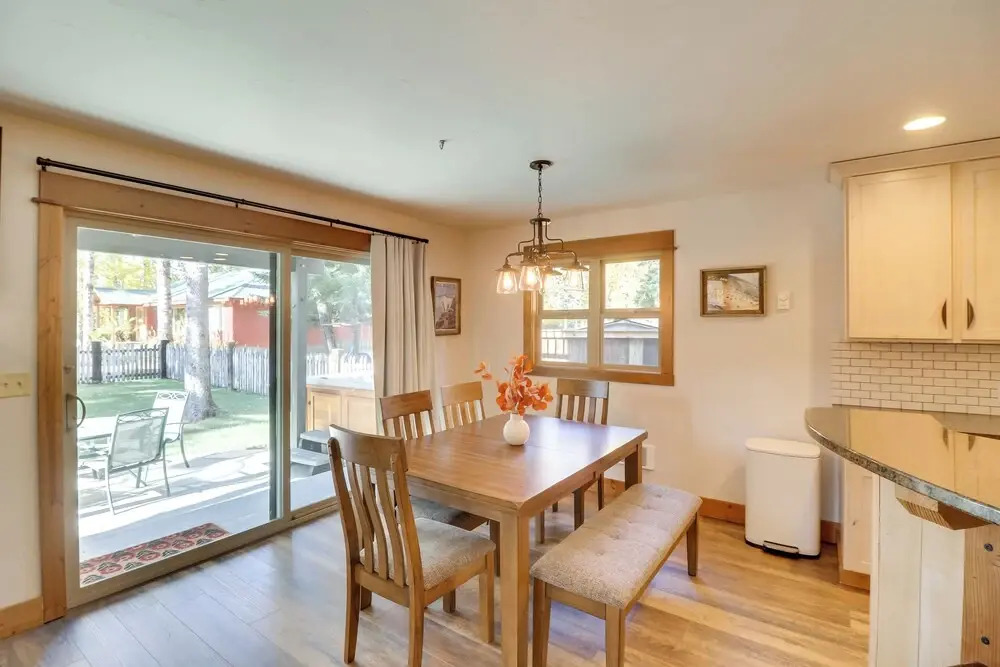 5 Mi to Whitefish Resort: Getaway w/ Shared Patio