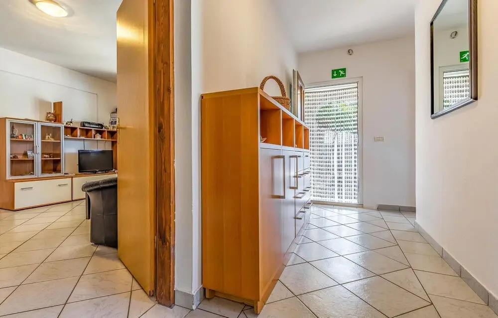 Amazing Home in Medulin With 3 Bedrooms and Wifi