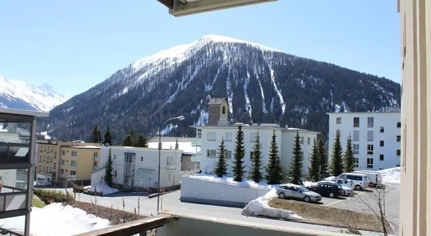 Barga Studios & Apartment