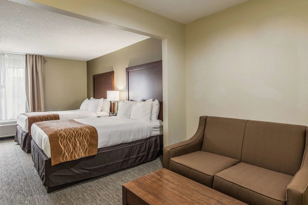 Comfort Inn & Suites Greenwood