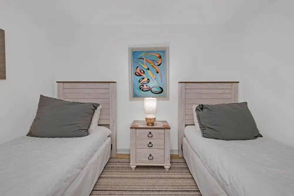 Beachside Villas 1123- A Sandy Carol