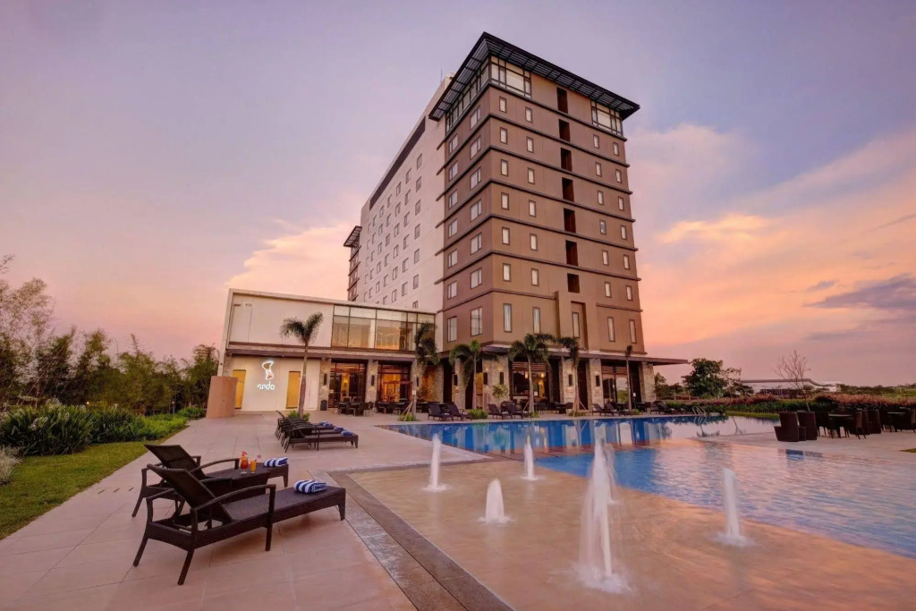 Seda Nuvali Laguna near Tagaytay