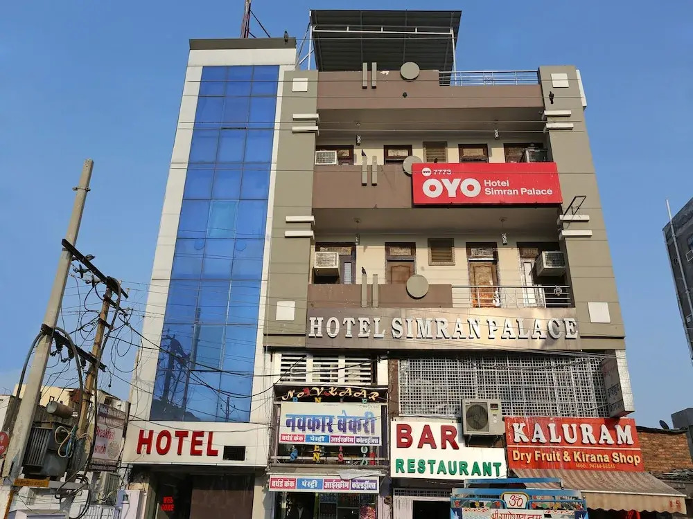 OYO 7773 Hotel Simran Palace