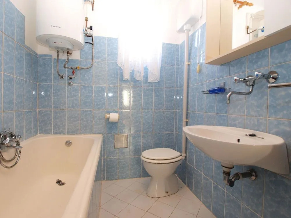 Apartment 1539