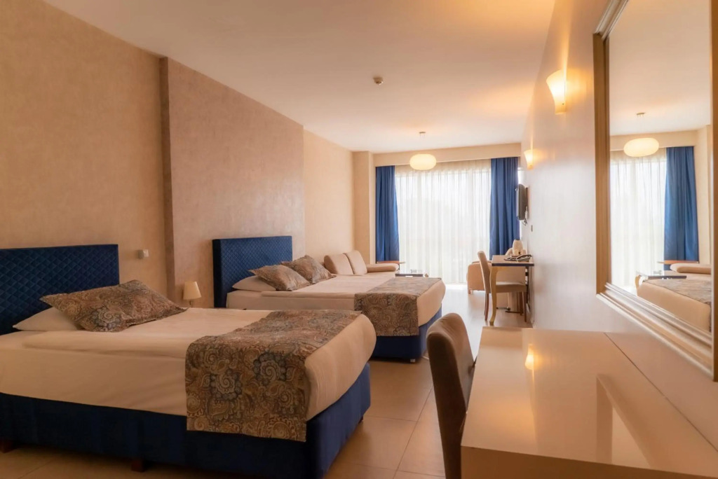 Grand Karot Hotel