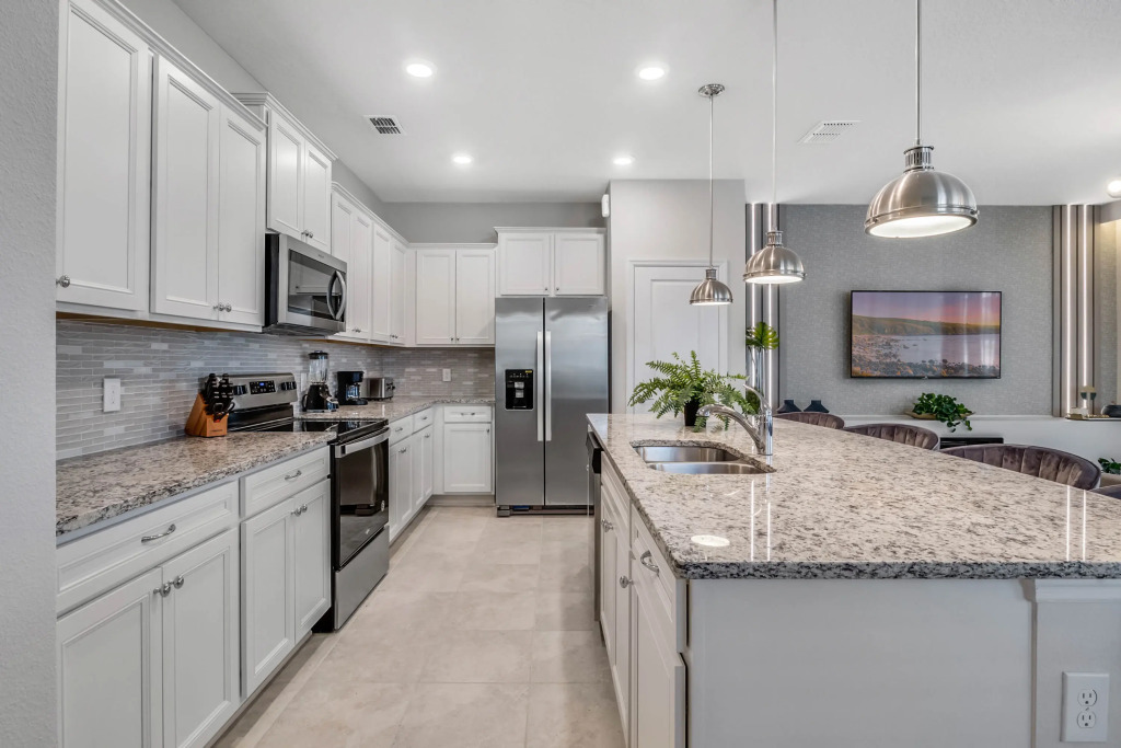 5 Bedroom/ 4.5 Bathoom (276 JW), Davenport, US