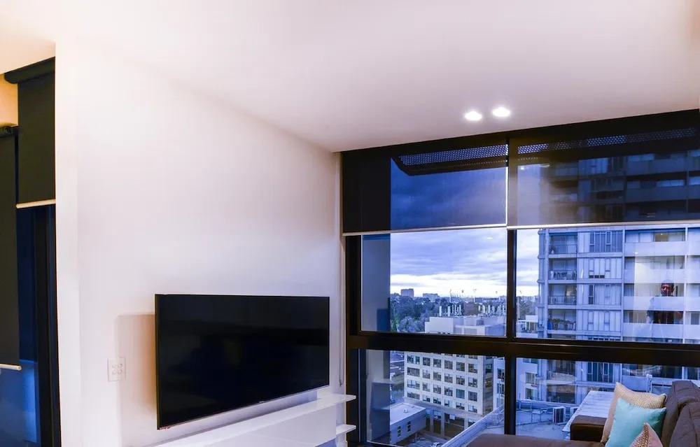 Elm Apartment