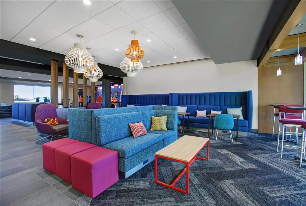 Tru By Hilton Stoughton
