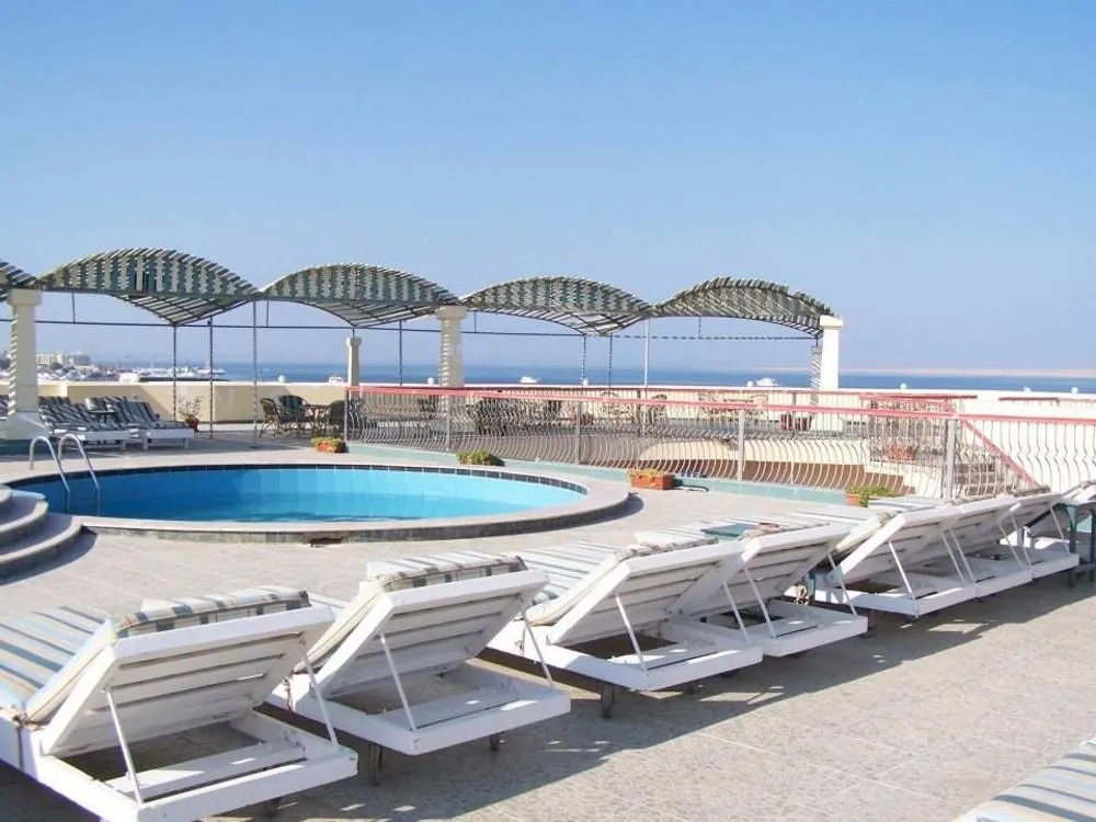 Eiffel Hotel Hurghada