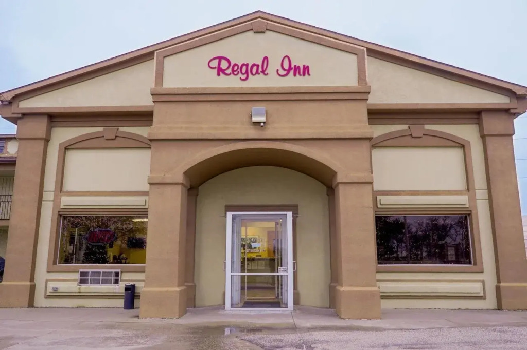 Regal Inn Coffeyville KS US 169