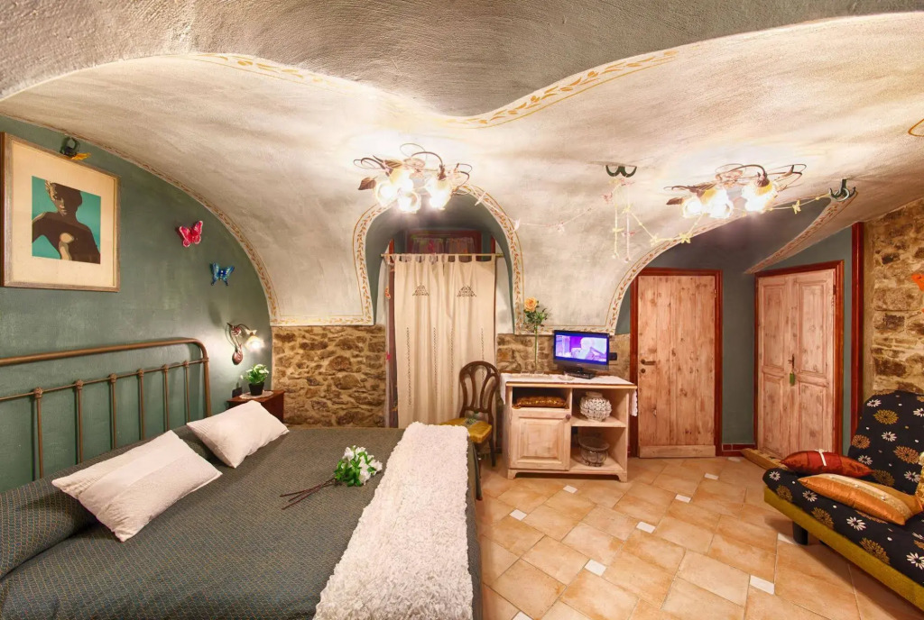 Munta e Cara Albergo Diffuso
