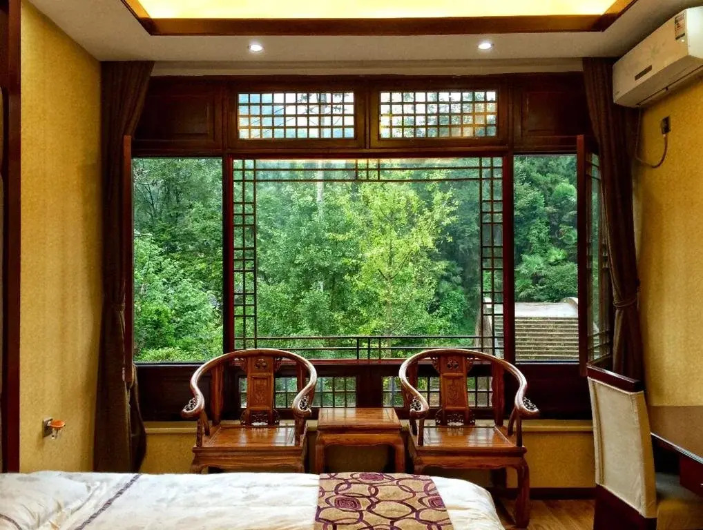Changshou Hotel