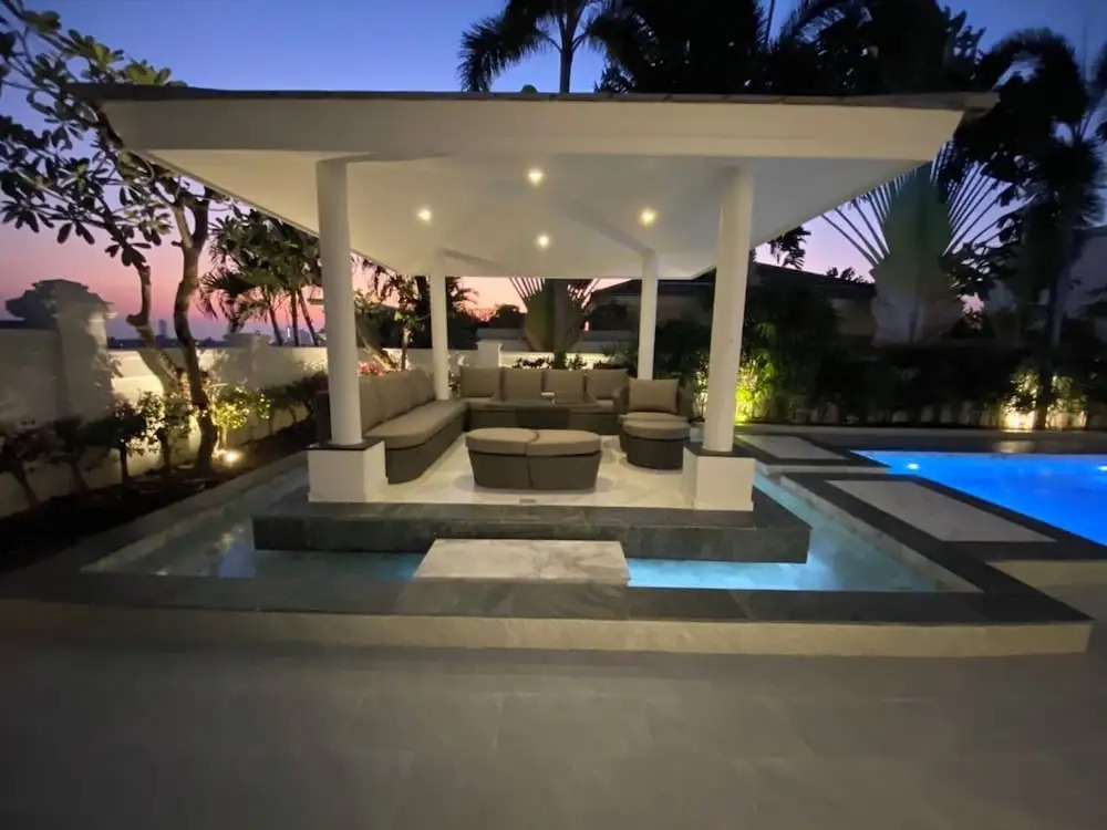 Luxury Pool Villa 510 4BR 8-10 Persons