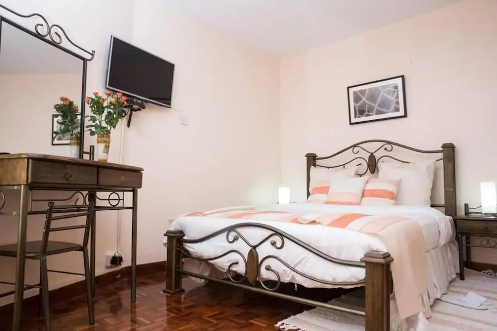 Adies Garden Suites