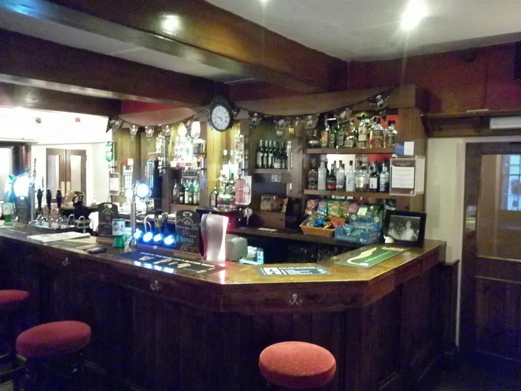 Dixie Arms