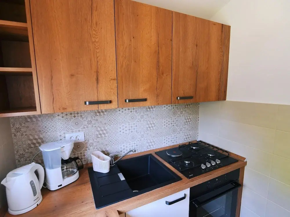 Charming Holiday Home With Terrace and Garden - One Bedroom Holiday Home