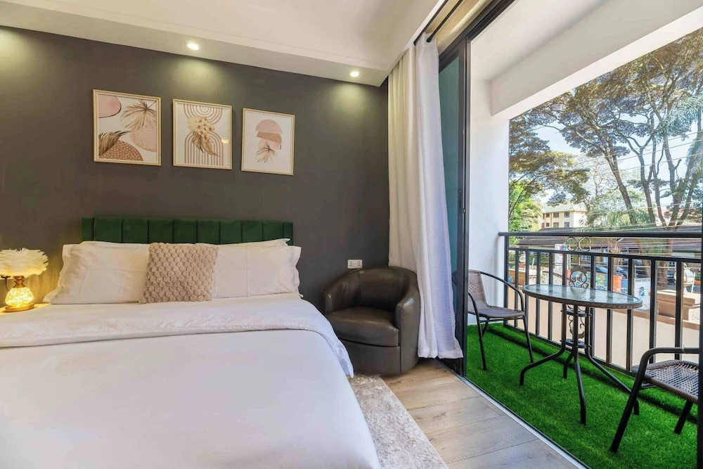 Luxurious two bedroom in siayapark apartments in kileleshwa which features swimming pool ,gym and breathtaking city views