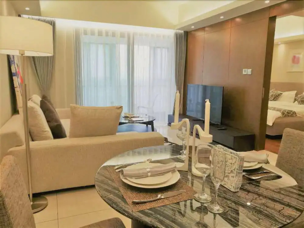Cozyhouse Service Apartment