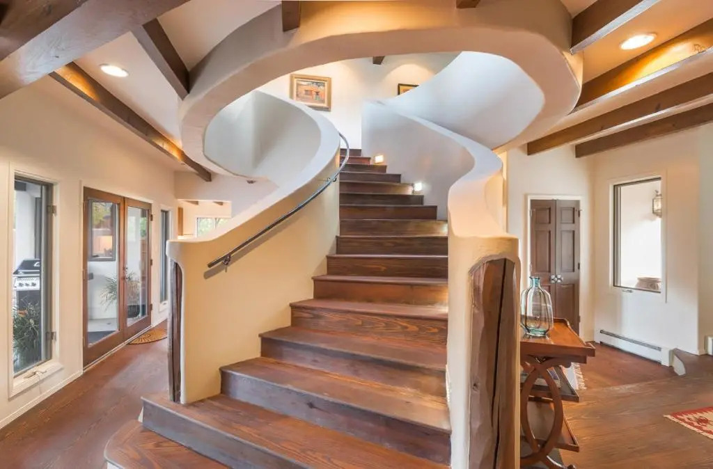 4 Bedroom - 10 Min. Walk to Plaza - Encantada