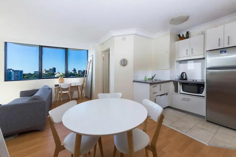 1 Bedroom Apartment In CBD Views