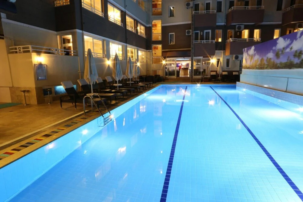 Comfortable Family Room With Balcony With Access to Private Beach in Marmaris