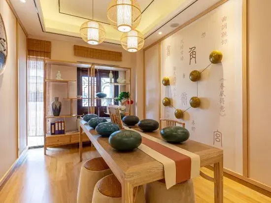 Kunming Jiali Ze Saville Royal Hotel