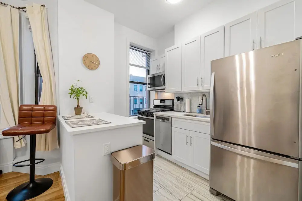 Your Next Stay Should be Here...Cute Stylish Condo