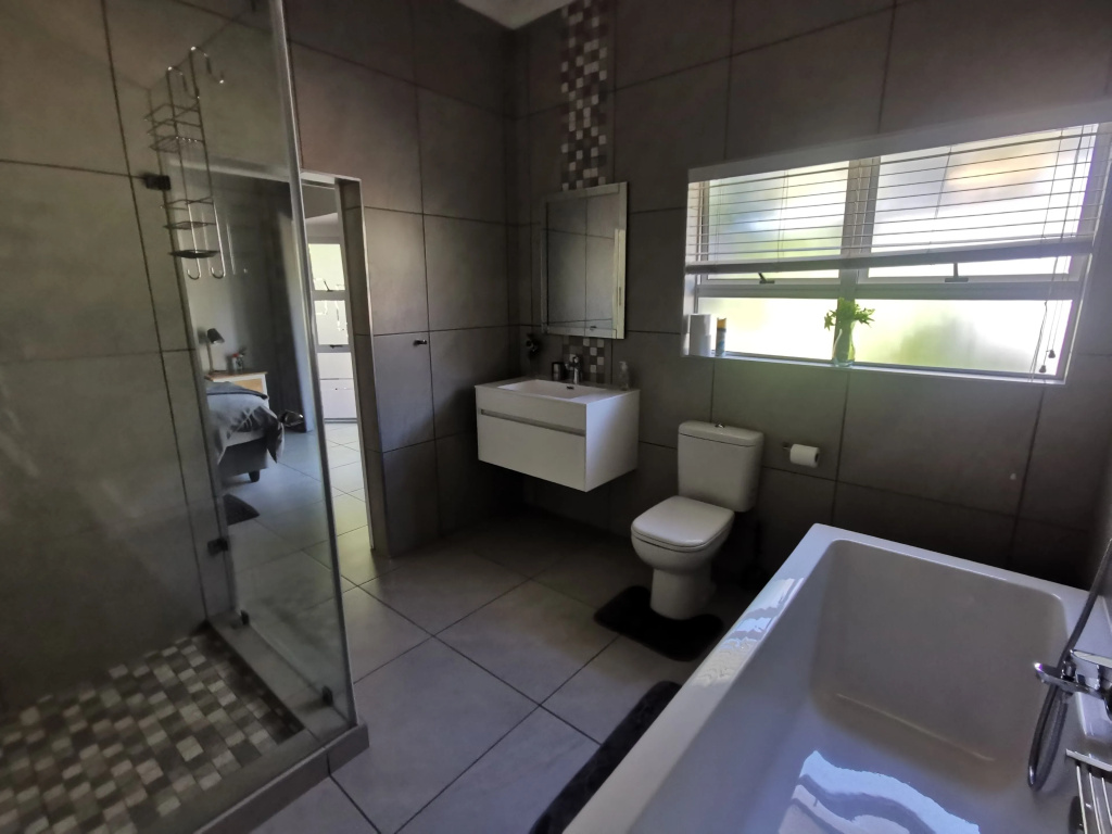 Utopia Guest House