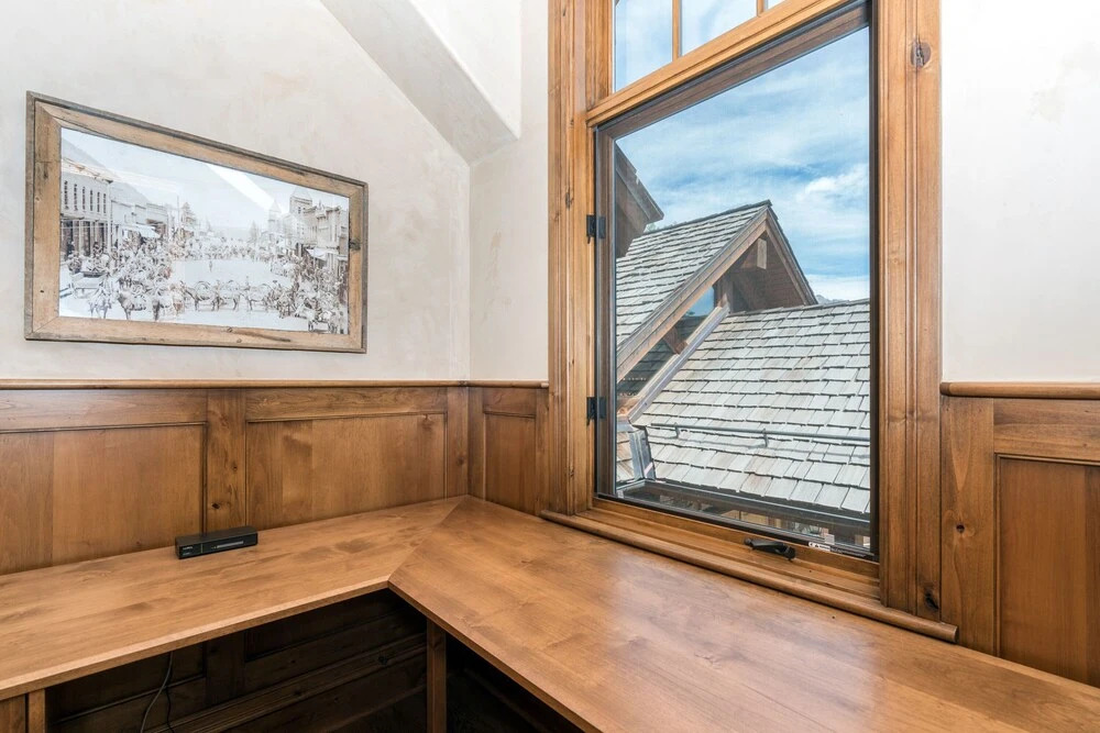 THE Pinnacle by Exceptional Stays