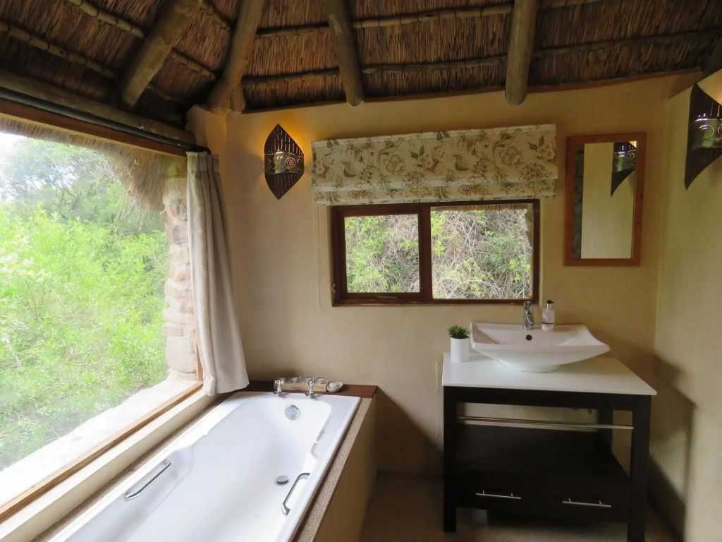 Woodbury Tented Camp - Amakhala Game Reserve