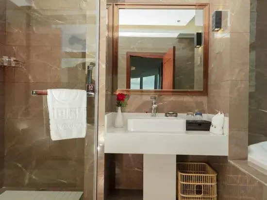 Xingyi Dibiao International Hotel