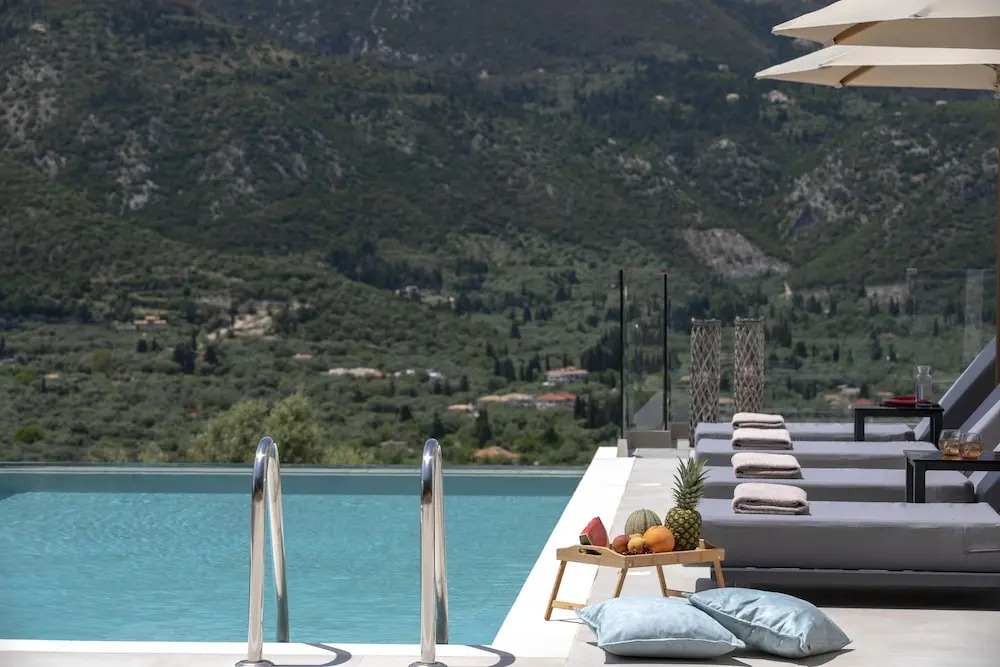MAJESTIC VILLAS