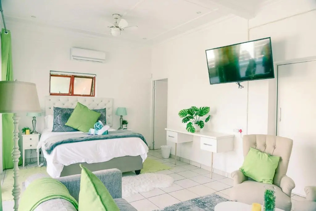 Lazur Holiday Apartment Wilderness