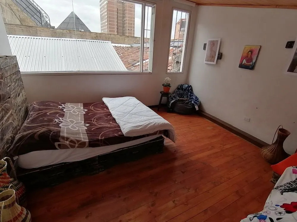 Hostel J&M