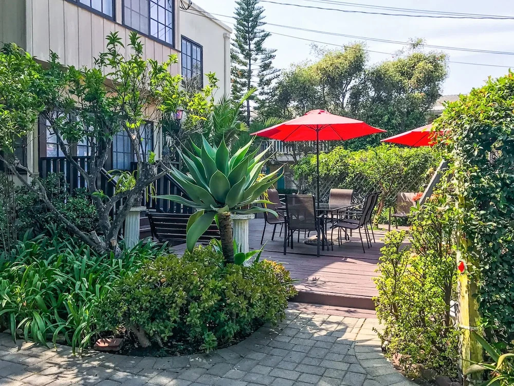 Corona Del Mar - 5 Br Home